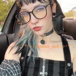 Mitzi Onlyfans