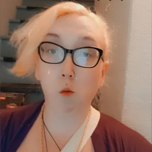 The Alien Amazon👽💜👽