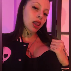 🍒 Ninna Cherry 🍒