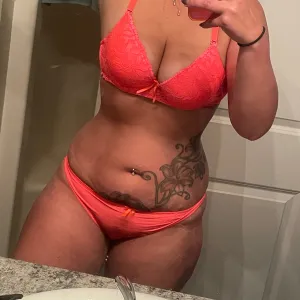 Hotwife Riccie Onlyfans