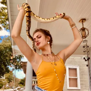 Paige Loves Noodz Onlyfans