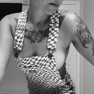Tattoos&tanlines