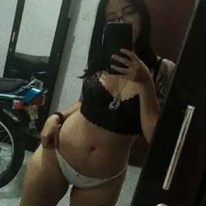 camilavargas02 OnlyFans