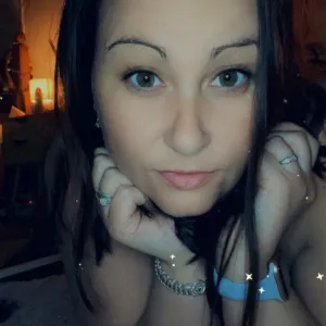 😈Raw and Real Curvy MILF😈