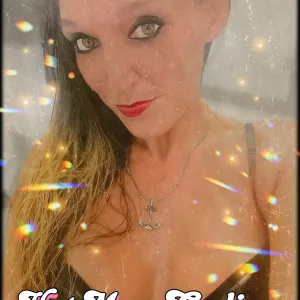 hotmomgodiva OnlyFans