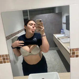 Kayla x Onlyfans