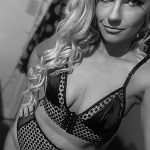 Charlii Angel Onlyfans