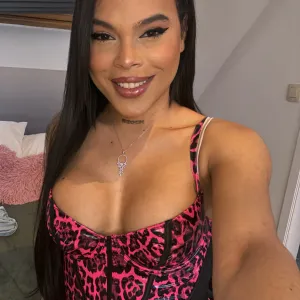 Naomi Kandra Onlyfans