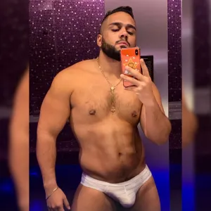 Roy Figuera Onlyfans