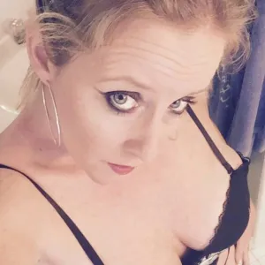 hotwifegeorgia OnlyFans