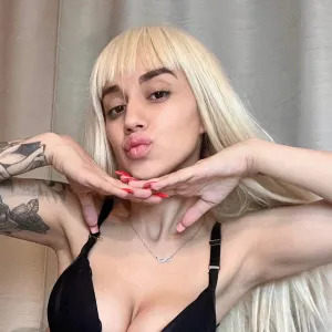 UmaBoo | ONLINE NOW ✪