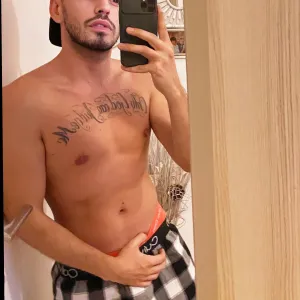 Power Cock🍆 and 🍑 Onlyfans