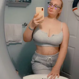 snowbunnyblossom OnlyFans