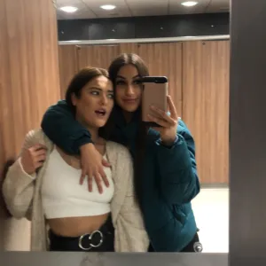 Two Girls One Laugh Onlyfans