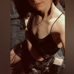 Baby Face Baddie 🍑🥴