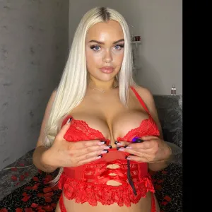 missblondiee3 OnlyFans