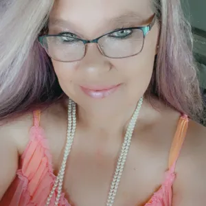 wvcougarmilf OnlyFans