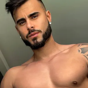 alexisdescalzo1 OnlyFans