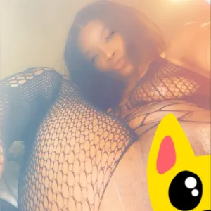 bbystrawberry 🍓🍓💦👅