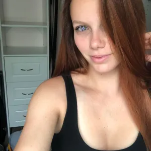 RedheadRoxy Onlyfans