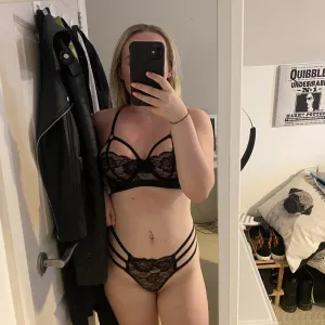 Alyx Onlyfans