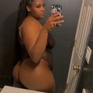 Meshia Onlyfans