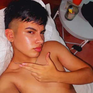 EBAN TWINK🇦🇷 Onlyfans