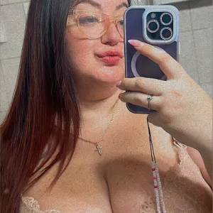 Curvy Love 🔥