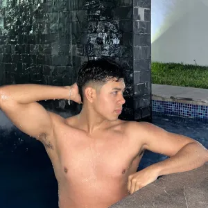 Eynar López Onlyfans