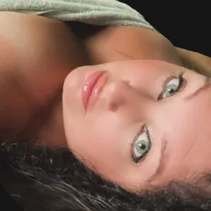 AngelEyes216  😘💋