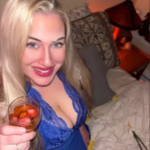 Blondbady