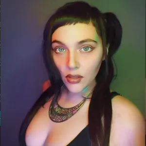 LÚXIA QUEEN👑- Mystical Alpha Goddess⚡🪐