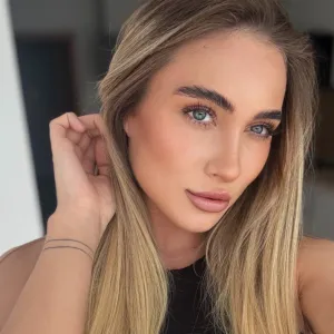 Lori Janes💋