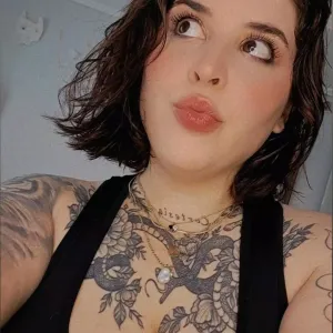 Amelia Goddes. Chubby tattooed Onlyfans