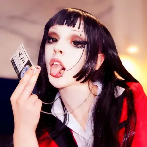 Mikuchi (´｡• ᵕ •｡`) ♡