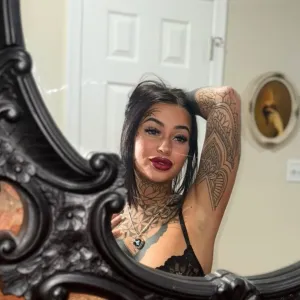 𝐃𝐀𝐇𝐋𝐈𝐀 🥀🕸️
