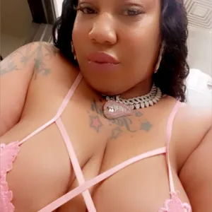 ThickyRedd Onlyfans